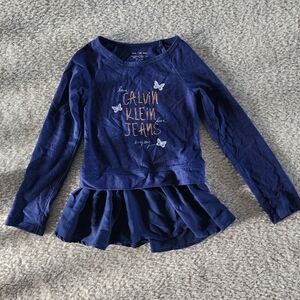 Calvin Klein girls shirt, size 5